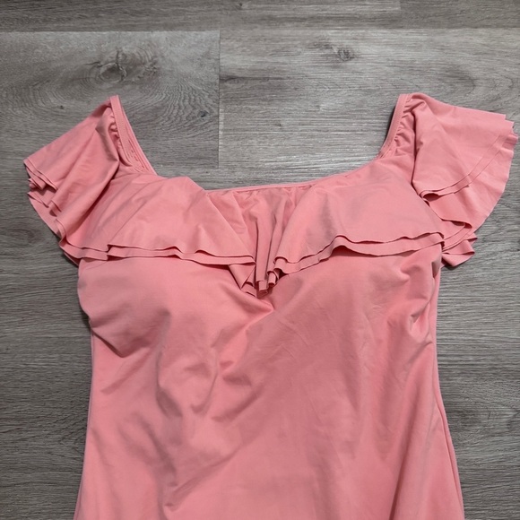 Michael Michael Kors Pink Ruffle One Piece Bathing Suit Swim 12 - Picture 3 of 7